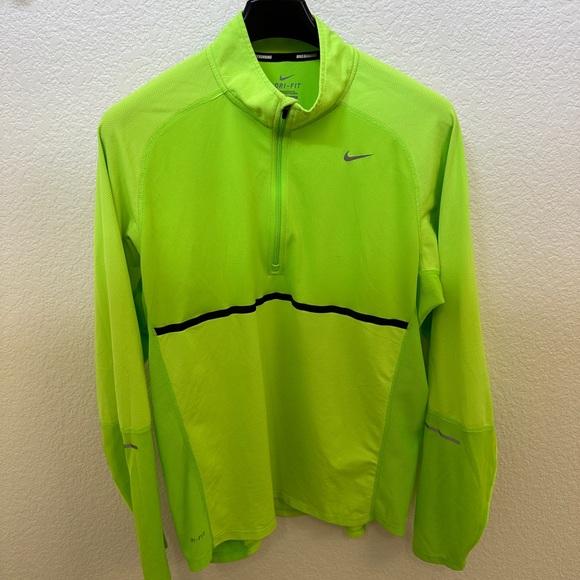 Nike Dri-Fit Half Zip - Picture 1 of 3